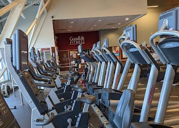 Newmarket gym GoodLife Fitness Newmarket York Town Square