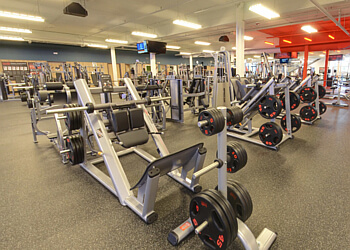 Stouffville gym GoodLife Fitness Stouffville Main And Mostar