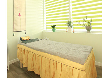 Surrey acupuncture Good Vibes TCM Healing Centre