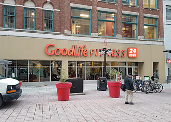 Goodlife Fitness Ottawa Queen and Bank