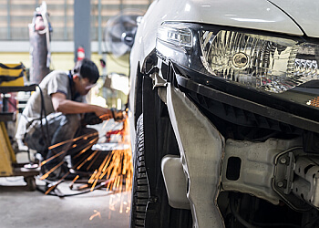 Richmond auto body shop Grandcity Autobody Ltd. Richmond