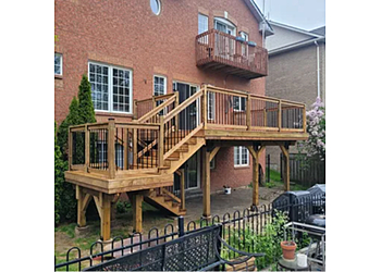 Ajax fencing contractor Gray's Deck & Fence