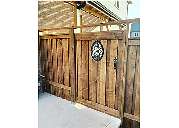 Caledon fencing contractor Green Point Fencing and Renovation Ltd.