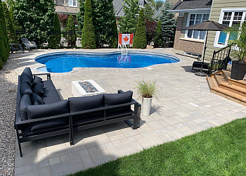 Ottawa Paysagistes Green Works Contracting Inc.