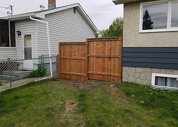 Red Deer Paysagistes Ground Up Bobcat & Landscaping
