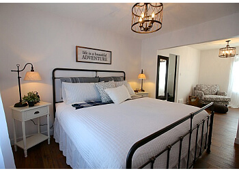 Medicine Hat bed and breakfast Guesthouse 71