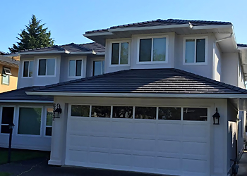 Gutter Brothers Home Services - Delta, BC Gutter Cleaners - Field Work Image