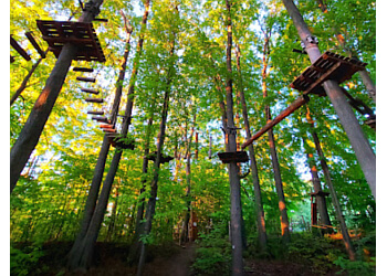 Brampton hiking trail Heart Lake Conservation Park