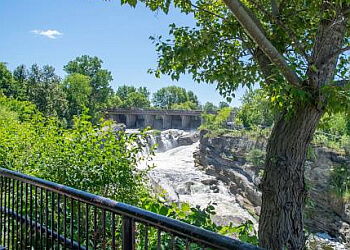 Ottawa Sentiers De Randonnée Hog's Back Park