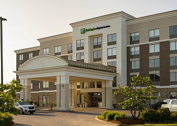 HOLIDAY INN EXPRESS & SUITES NORTH BAY