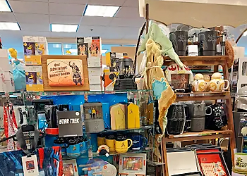Hallmark Pickering - Pickering, ON Gift Shops - Business Interior Image