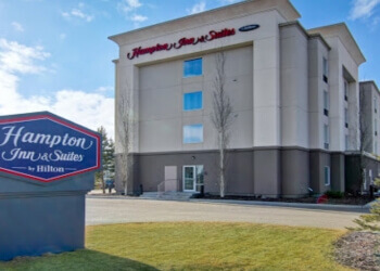 Red Deer hotel Hampton Inn & Suites by Hilton
