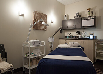 Whitby massage therapy Hand & Stone Massage and Facial Spa Whitby