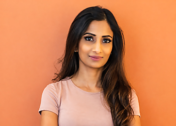 Haslin Shanmuganathan, DPT, CAFCI - LIFEMARK PHYSIOTHERAPY HARWOOD & CLEMENTS Haslin Shanmuganathan, DPT, CAFCI - LIFEMARK PHYSIOTHERAPY HARWOOD & CLEMENTS - Ajax, ON Physical Therapists - Doctor Portrait Image
