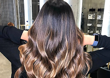 Haus of Rtists - Laval, QC Hair Salons - Hair Service Image
