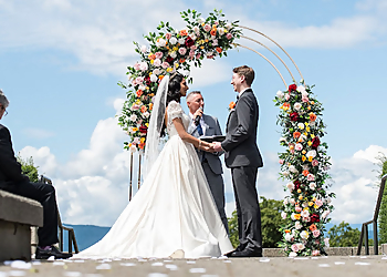 Port Coquitlam wedding photographer Hayley Rae Photography