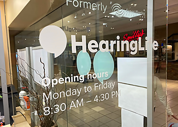Saskatoon Audiologiste HearingLife Saskatoon