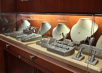 Newmarket jewelry Hempen Jewellers