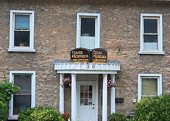 Cambridge real estate lawyer Hilborn and Konduros Lawyers
