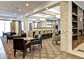 Oshawa hotel Holiday Inn Express & Suites Oshawa Downtown-Toronto Area