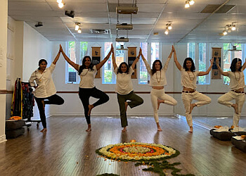Mississauga Cours de yoga Holistic BodyWorx