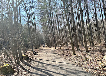 Stouffville hiking trail Hollidge Tract Accessible Trail