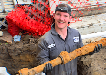Honest Plumber of Oakville Honest Plumber of Oakville - Oakville, ON Plumbers - Technician Portrait Image
