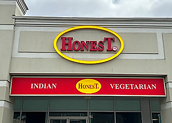 Honest Restaurant Barrie - Barrie, ON Restaurants Végétariens - Restaurant Entrance Image