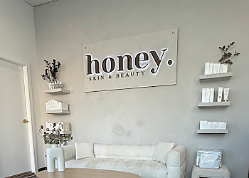 Honey Skin & Beauty - Prince George, BC Spas - Salon Interior Image
