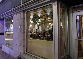 Quebec japanese restaurant Honō Izakaya