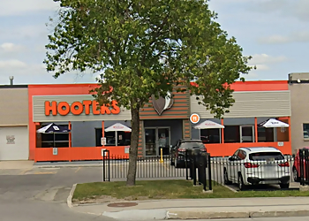 Winnipeg sports bar Hooters