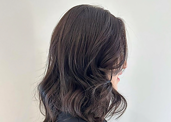 House of Colour by L'Oréal Professionnel - Richmond, BC Hair Salons - Service Highlights