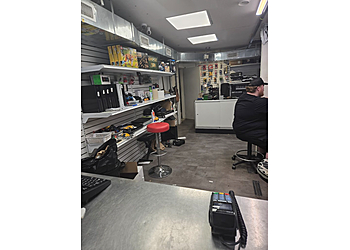 Gatineau pawn shop Howard's Pawn Shop