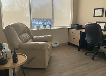 Repentigny hypnotherapy Hypnose Julie Smith