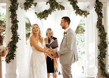 Newmarket wedding officiant I Love Wedding Ceremonies 