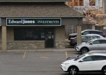 Belleville financial service Ian R Stock - EDWARD JONES