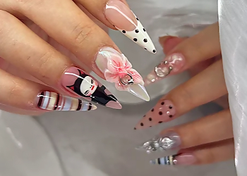 Iconic Nails Spa - Mississauga, ON Salons De Manucure - Service Highlights