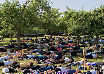 Mirabel Cours de yoga  Idolem Hot Yoga Chaud St-Eustache