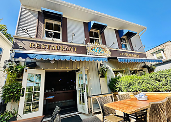 Stouffville italian restaurant Il Postino