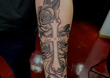 Saguenay Salons de tatouage Imperial Tattoo