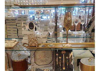 Vaughan gift shop Importer's Gifts