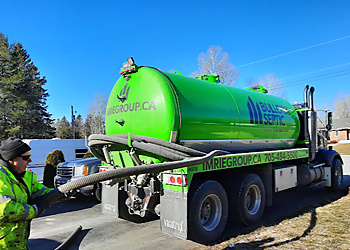 Imrie Septic - Kawartha Lakes, ON Services De Fosses Septiques - Service Vehicle Image