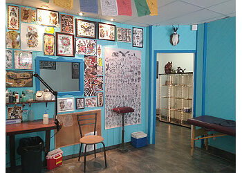 Saint Hyacinthe Salons de tatouage Inkluzion Tatouage et Perçage