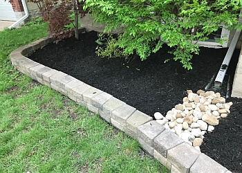 Kitchener lawn care service Integra-Turf Lawn Care