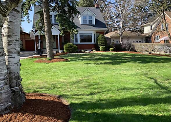 Waterloo lawn care service Integra-Turf Lawn Care