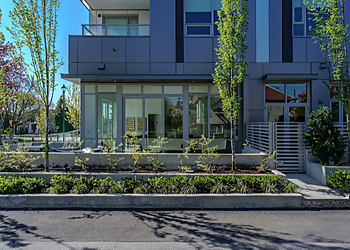 Isidore Landscapes - Richmond, BC Landscaping Companies - Commercial Service Image