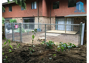 JJ Fencing Inc. - Delta, BC Fencing Contractors - Commercial Service Image