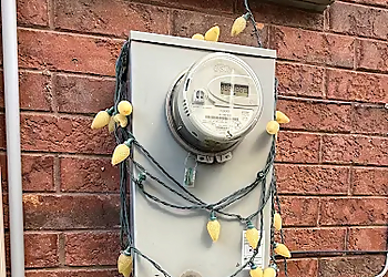 J.L.S Electric - Aurora, ON Électriciens - Equipment Image