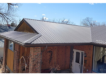 Medicine Hat roofing contractor J&M Roofing Services Inc.