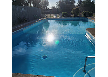 Calgary Service De Piscine JRD Pool & Spa Ltd.